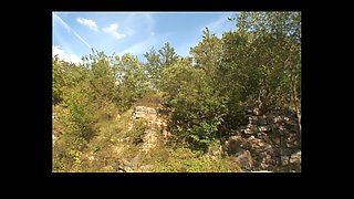 Giovani Troie Di Campagna