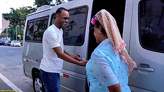 Ebony Granny BBC Asss Fucked While Driving