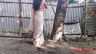 Outdoor Fuck by Local Sonali Bhabi ( Official Video by Villagesex91 )