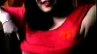 Big-Titted Indonesian Babe's Sexy Dance
