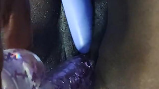 Lola Bunni Shoving It in Her Pussy!!!