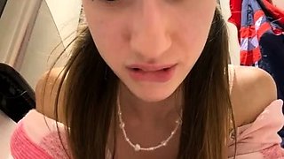 Lia__love russian stripchat camwhore in a mall toi