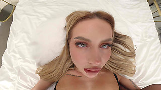 Georgia Koneva - Contes Immoraux