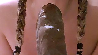 Amateur brunette ariana marie solo toying
