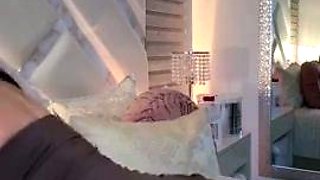 Webcam milf with breast milk live hardcore masturbate