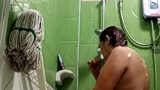 Just watching assy taking a bath in the morning