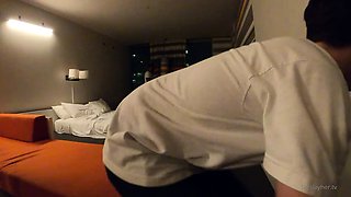Amateur interracial web cam couple having a live sex show