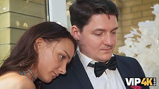 Vip4k. bride was having a wild porno with a toastmaster while the groom was seeing