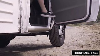 TEENFIDELITY Britney Light Gets Bored and Gives Road Head Before Fucking