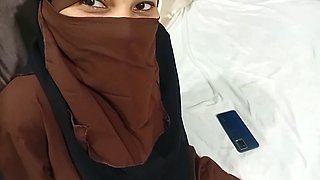 Super-hot insatiable Muslim step-sister got screwed by her step brutha after hoisting her hijab in couch