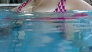 Big Beauty Nurse Vicki Shows off Her Water Shoes and