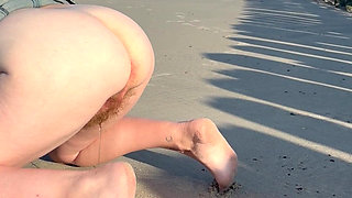 Doggy Piss on the Beach
