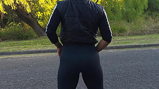 Exposing My Ass to the Outdoors