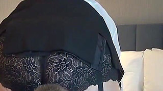 Get Your Head up My Skirt, Sniff My Ass