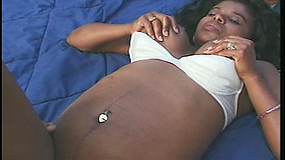 Two Guys Share Pussy and Mouth of a Pregnant Ebony