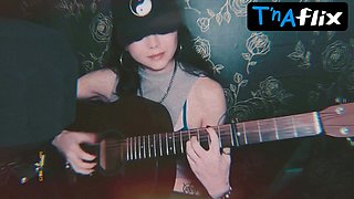 Ruibo Qian Caboose, Knockers Sequence in Ruibo Qian Supah Mind-blowing