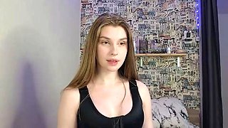 Amateur Webcam Teen Masturbates And Teases