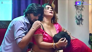 Beautiful Indian MILF flaming erotic clip