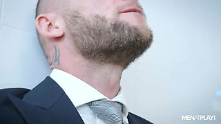 Office Cruising - MENatPLAY