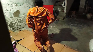 Big Ass bhabhi Changing her cloth and boy watchig on her bhabhi caught him and punish him with fucking