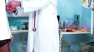 Horny doctor helper ird caught by doctor masturbating and gets fucked