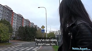 Public Agent MILF loses handbag and her panties