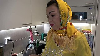 Big Ass Muslim Stepmom Diana Zilli Fucked Hard in Hijab - Homemade POV Sex